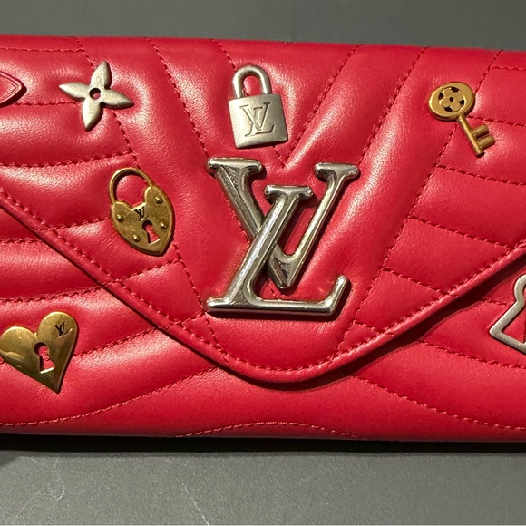 Louis Vuitton New Wave Calfskin Long Wallet - Picture 3 of 10